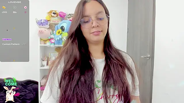 Snapshot of Valery7rose_ chatting on July 18, 2:58 pm Valery7rose online show from July 18, 2:58 pm