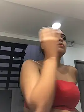 JuanaSimons online show from March 14, 10:05 pm