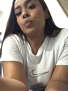 JuanaSimons online show from March 1, 1:43 am