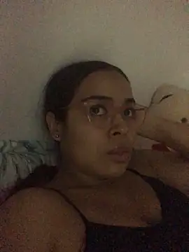 JuanaSimons online show from March 29, 1:51 am