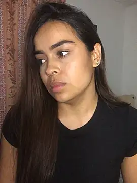 Snapshot of JuanaSimons chatting on February 21, 12:45 am JuanaSimons online show from February 21, 12:45 am