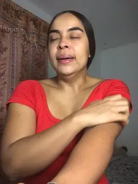 Snapshot of JuanaSimons chatting on May 23, 11:59 pm JuanaSimons online show from May 23, 11:59 pm