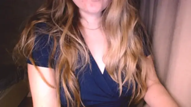 Snapshot of fiona_cute_2 chatting on October 26, 7:25 pm fiona cute 2 online show from October 26, 7:25 pm