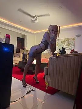 Candiey001 online show from July 8, 8:31 pm
