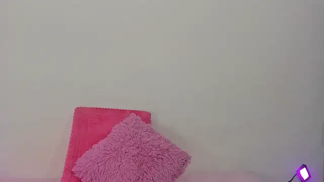 Snapshot of tanisha_bigboobs chatting on November 19, 3:50 am tanisha bigboobs online show from November 19, 3:50 am