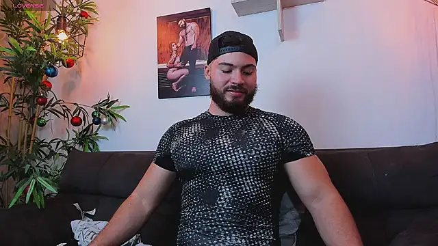 SebastianVilla  online show from March 28, 11:06 pm