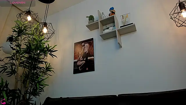 SebastianVilla  online show from November 7, 10:35 pm