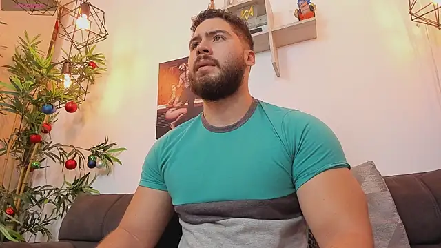 SebastianVilla  online show from April 4, 10:16 pm