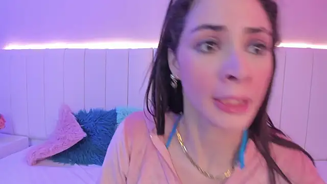 CAMILLEN PETTID online show from September 14, 10:43 pm