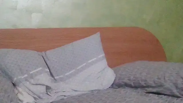 Snapshot of Drogon1000 chatting on January 11, 6:48 pm Drogon1000 online show from January 11, 6:48 pm