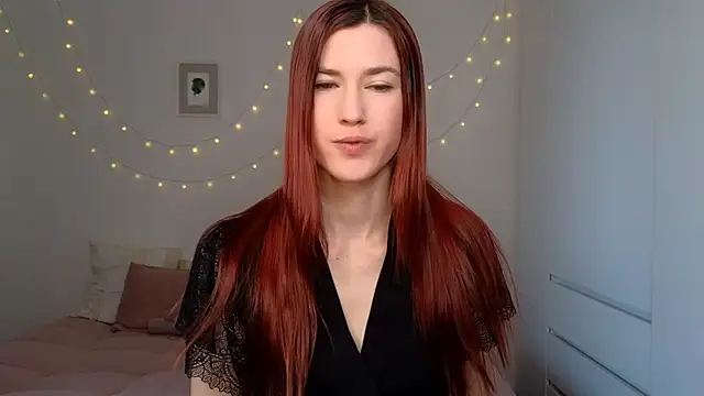 AliciaNewell online show from April 26, 7:27 am