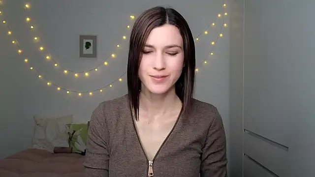 AliciaNewell online show from May 30, 5:07 pm