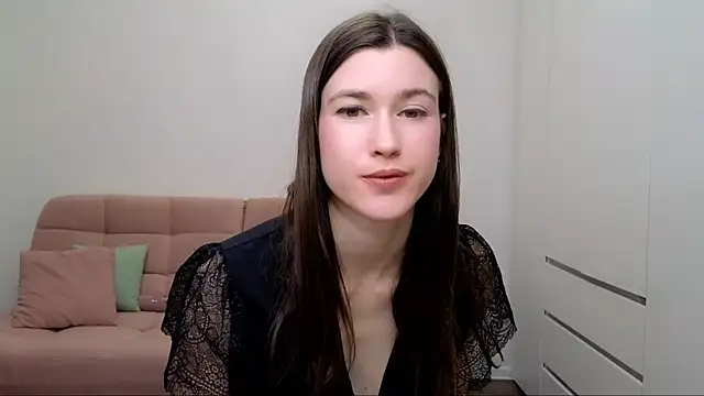 Snapshot of AliciaNewell chatting on February 27, 6:20 pm AliciaNewell online show from February 27, 6:20 pm