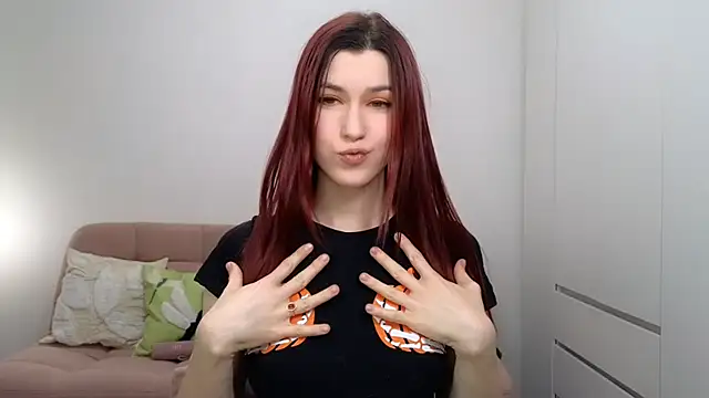 AliciaNewell online show from October 31, 2:57 pm