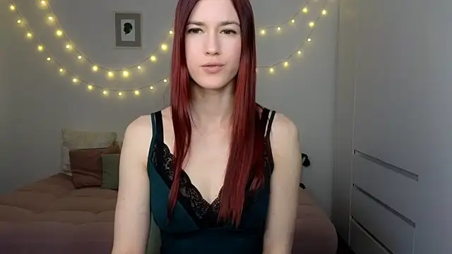 AliciaNewell online show from March 26, 3:54 pm