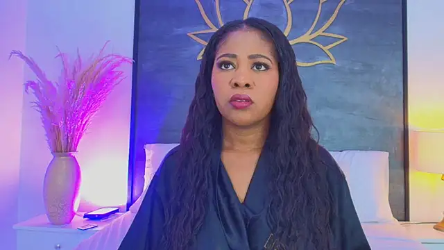 AlisonTravis online show from December 4, 8:41 pm