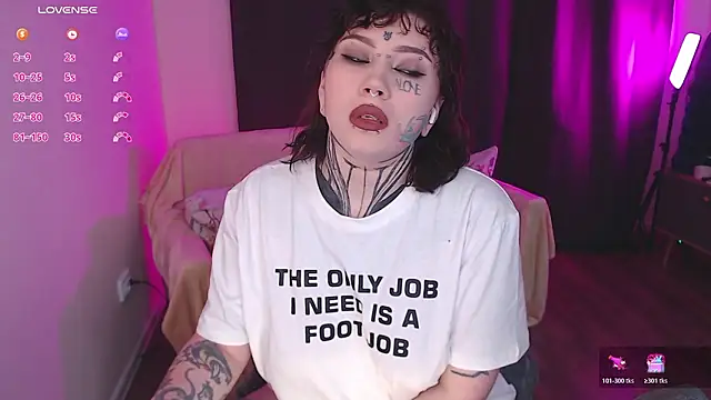 tradishka online show from March 27, 8:21 pm