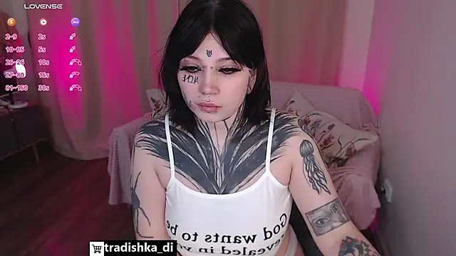 tradishka online show from February 25, 7:25 pm