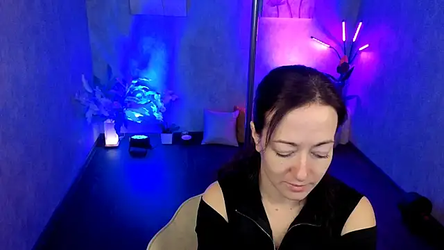 kimberlyray777 online show from March 16, 6:39 am