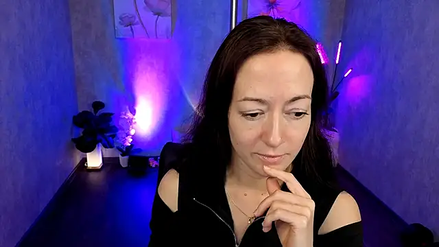 Snapshot of kimberlyray777 chatting on February 20, 3:19 pm kimberlyray777 online show from February 20, 3:19 pm