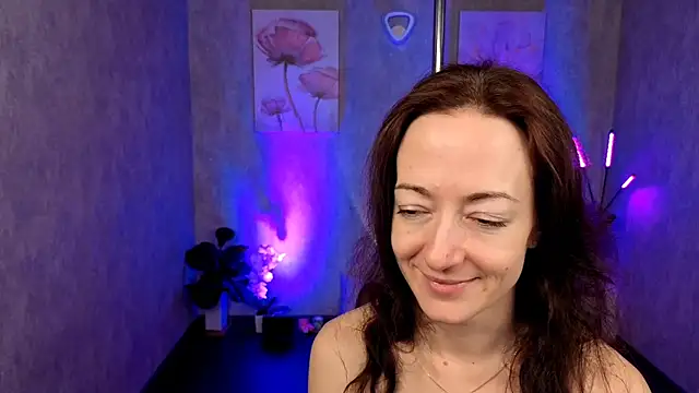 Snapshot of kimberlyray777 chatting on February 7, 2:15 pm kimberlyray777 online show from February 7, 2:15 pm