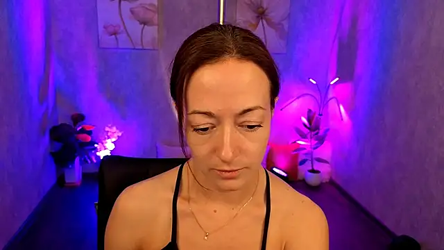 Snapshot of kimberlyray777 chatting on March 22, 12:35 pm kimberlyray777 online show from March 22, 12:35 pm