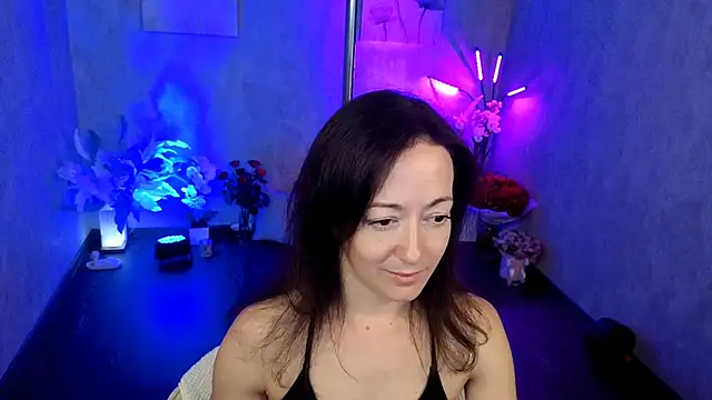 Snapshot of kimberlyray777 chatting on June 7, 2:44 pm kimberlyray777 online show from June 7, 2:44 pm