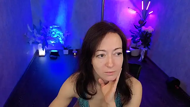 kimberlyray777 online show from February 18, 6:44 am