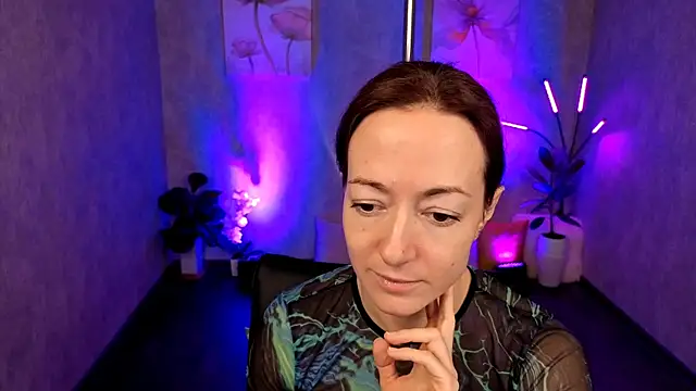 Snapshot of kimberlyray777 chatting on February 7, 11:12 am kimberlyray777 online show from February 7, 11:12 am
