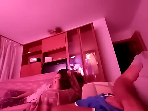 parejamlga58 online show from November 1, 6:46 pm