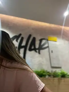 Snapshot of Emilia_Bakerr chatting on February 4, 6:27 pm Emilia Bakerr online show from February 4, 6:27 pm