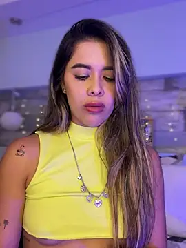 Snapshot of Emilia_Bakerr chatting on January 28, 9:19 pm Emilia Bakerr online show from January 28, 9:19 pm