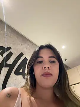 Emilia Bakerr online show from March 13, 6:24 pm