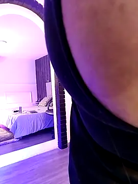 MrsFoucher online show from March 7, 4:30 am