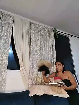 MrsFoucher online show from May 26, 4:10 am