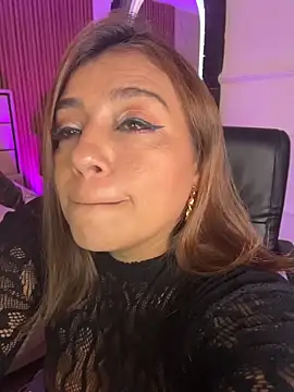 MrsFoucher online show from April 8, 4:14 am