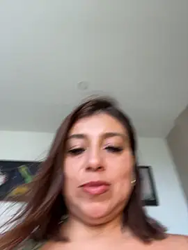 Snapshot of MrsFoucher chatting on October 28, 12:26 pm MrsFoucher online show from October 28, 12:26 pm