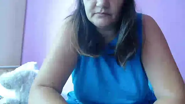 Lucinka1 online show from September 12, 7:19 am