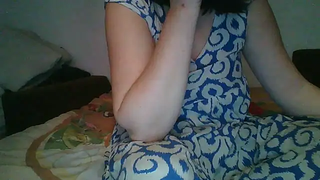 Snapshot of Lucinka1 chatting on March 19, 5:17 pm Lucinka1 online show from March 19, 5:17 pm