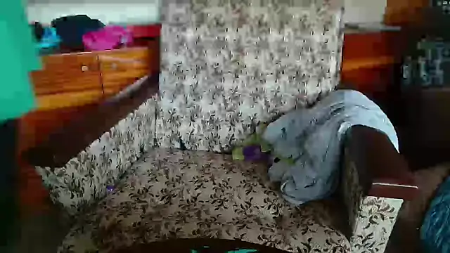 Lucinka1 online show from February 1, 9:51 am