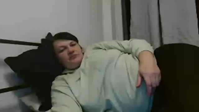 Snapshot of Lucinka1 chatting on November 25, 3:23 pm Lucinka1 online show from November 25, 3:23 pm