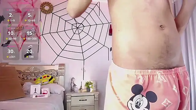 huge armound online show from October 30, 7:39 am