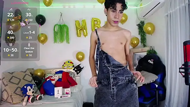 huge armound online show from April 23, 7:04 am