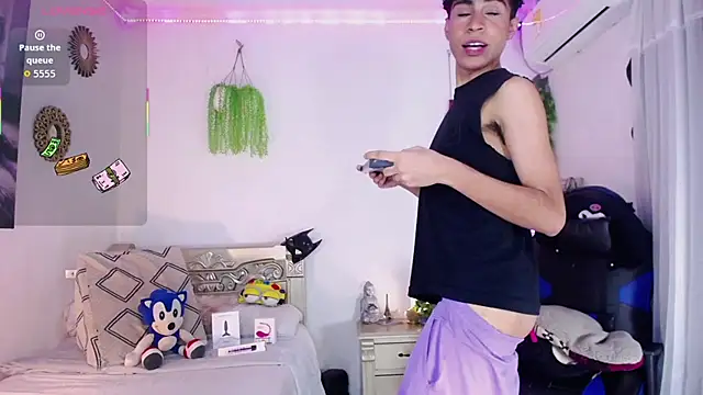 huge armound online show from April 4, 3:35 am