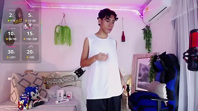 huge armound online show from April 9, 4:03 am