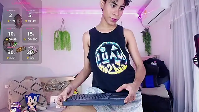 huge armound online show from April 8, 4:47 am