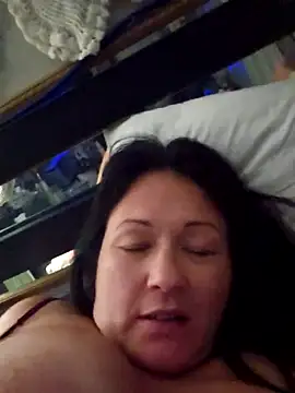 sweetkitty111 online show from December 21, 8:38 am