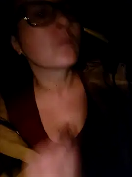 sweetkitty111 online show from November 9, 2:04 am