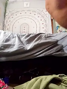 sweetkitty111 online show from October 10, 5:36 pm