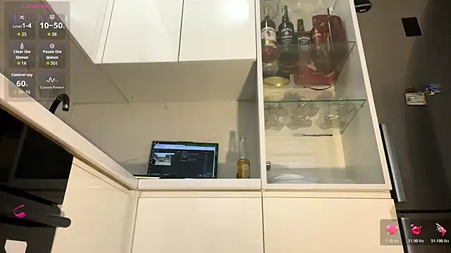 Marina- online show from March 29, 1:57 pm